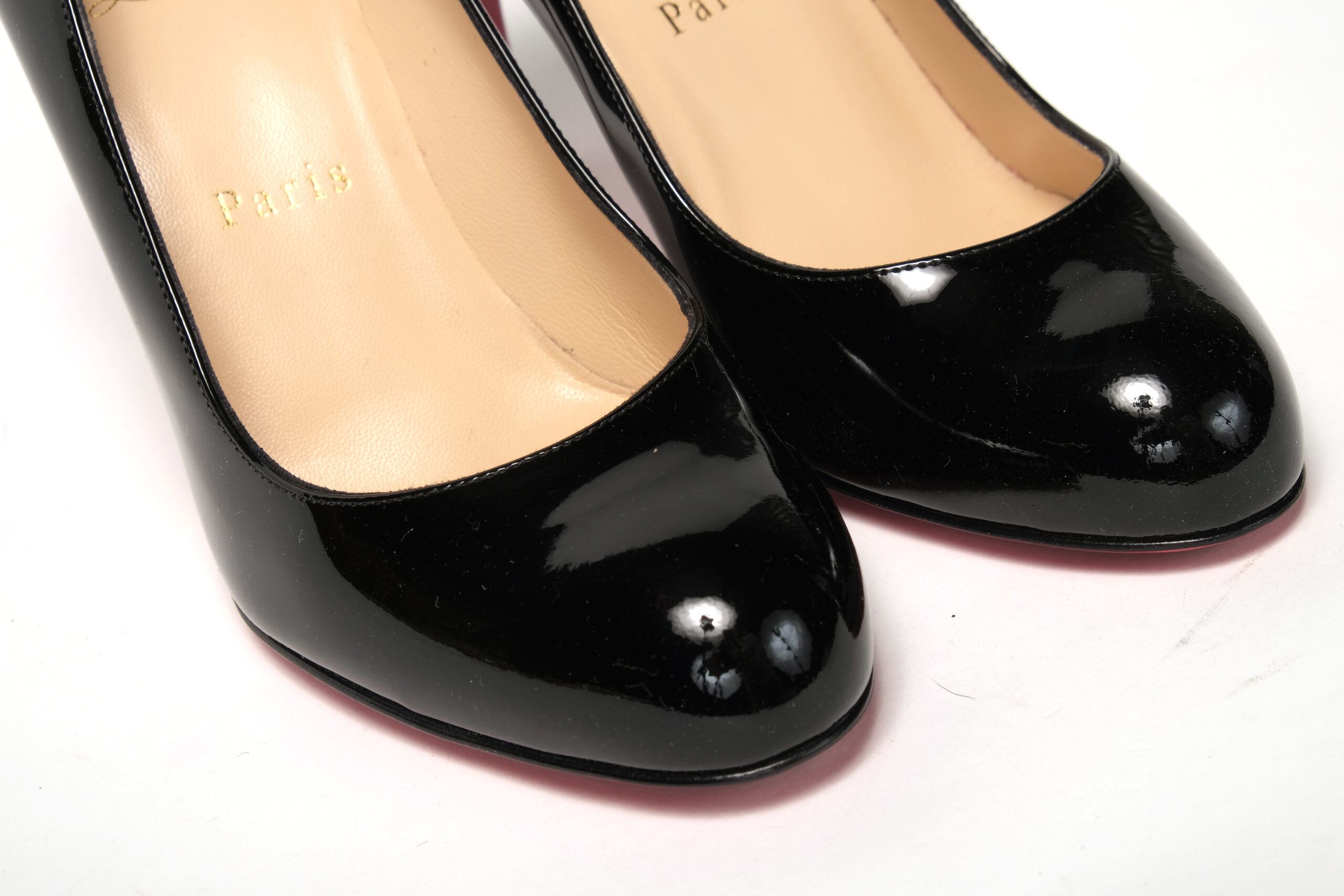 Christian Louboutin Simple Pump 85 Patent Black Heel • Fashion